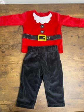 ⭐️5 for $20⭐️ George Baby Red Santa Costume Set - 3-6M